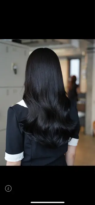 ロング カラー AIN.ANLY 明治神宮前所属・ムツキ/品のある 艶カラー/縮毛矯正のヘアスタイル