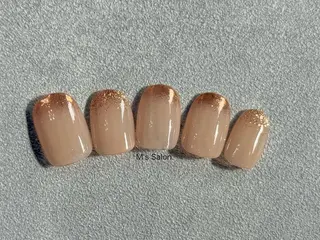 ネイル M's salon所属・長田 カナのネイルデザイン