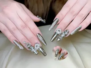 ネイル 🥣Hazel yui🩶のネイルデザイン