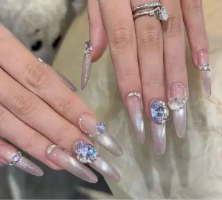 ネイル D-BEAUTY Nailsalonのネイルデザイン