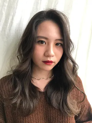 ロング カラー ヘアアレンジ knock【ノック】所属・烏丸韓国ヘア🇰🇷 ayaka🎀のヘアスタイル