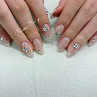 ネイル ビアンカ大宮店 上野のネイルデザイン