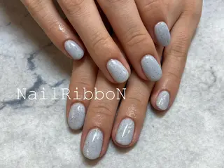 ネイル ネイルリボン 受付スタッフのネイルデザイン