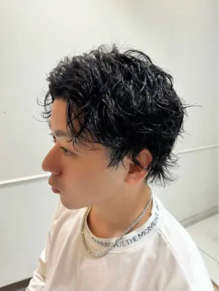 パーマ メンズ 八木 菜美のヘアスタイル