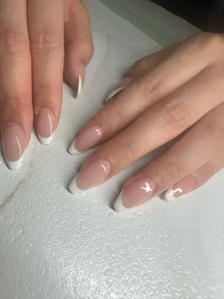 ネイル フィルインネイルサロンMOANIHiroo 恵比寿店所属・NAGAFUCHI HONOKAのネイルデザイン