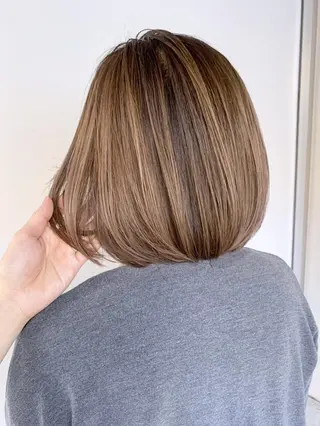 ミディアム カラー ITbyALBUM 藤沢店のヘアスタイル