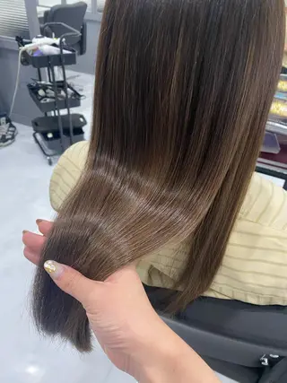 ロング カラー 髪質改善×矯正🫧 韓国ヘアasamiのヘアスタイル