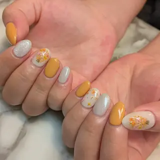 ネイル ジェヌインネイル 河内のネイルデザイン