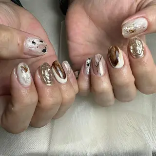 ネイル repos~ルポ~所属・里見 麗のネイルデザイン