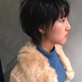 ショート 柔らかブラウン/顔周 りレイヤー♡ユウシのヘアスタイル