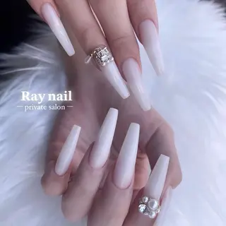 ネイル 𝐑𝐚𝐲 𝐧𝐚𝐢𝐥所属・𝐑𝐚𝐲 𝐧𝐚𝐢𝐥のネイルデザイン