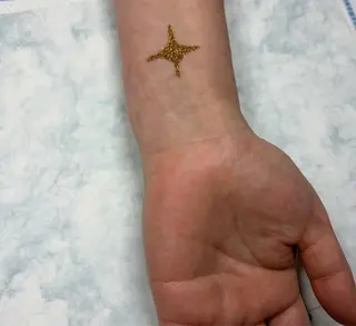 ネイル colors荻窪所属・colors 荻窪のネイルデザイン