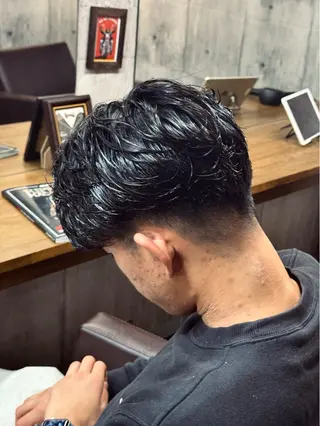 メンズ 心斎橋ハイトーン特化 midori🍀のヘアスタイル