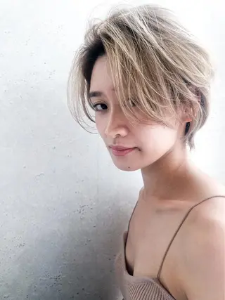 ショート ☕️ベージュカラー 内藤光哉☕️のヘアスタイル