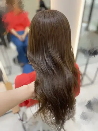 ロング カラー 艶髪・透明感カラー・ 韓国ヘア・Yuriのヘアスタイル