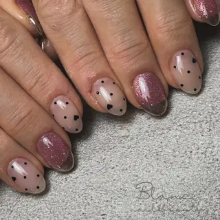 ネイル Blanc ブランのネイルデザイン