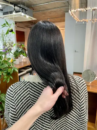 ロング 奥村 紘のヘアスタイル