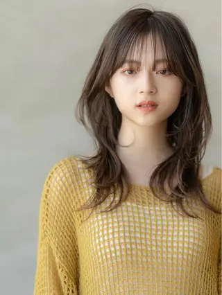 セミロング カラー 🉐レイヤー/塩見 弘樹🉐渋谷のヘアスタイル