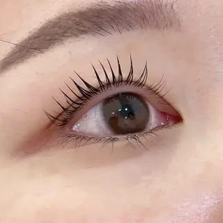 マツエク・マツパ 坂田 りおのマツエク・マツパデザイン