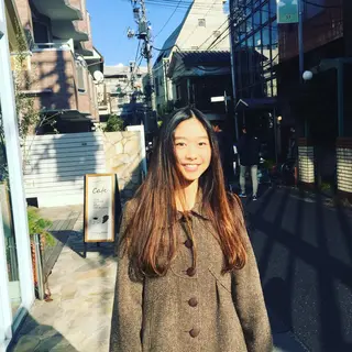 ロング カラー ボリューム所属・清田 仁のヘアスタイル