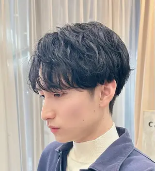 ショート パーマ メンズ calna by ELMO  上ノ井のヘアスタイル