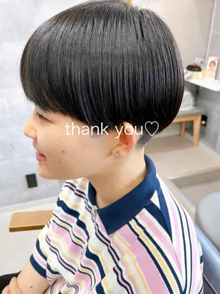 ショート Enne所属・ヤマモト ヒロミのヘアスタイル