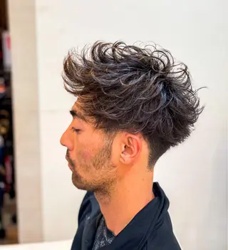 ショート パーマ メンズ メンズパーマ 赤司 泰樹のヘアスタイル