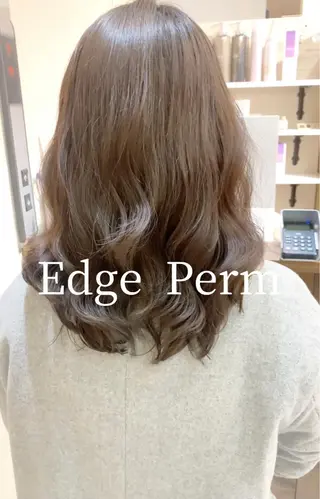 ミディアム パーマ 古沢 新のヘアスタイル