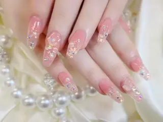 ネイル 佐藤 依娜のネイルデザイン