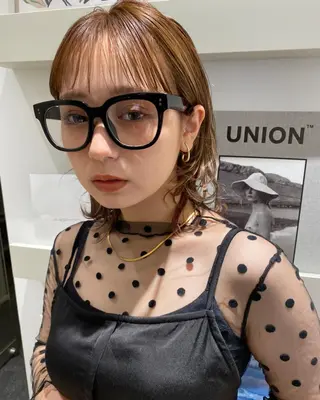 ミディアム amie 錦糸町のヘアスタイル