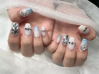 ネイル Roi〈ロワ〉 Minakoのネイルデザイン