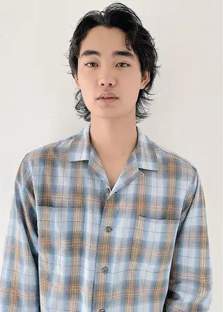 ショート カラー パーマ メンズ スパイラルパーマ 🌐hina⭐️のヘアスタイル