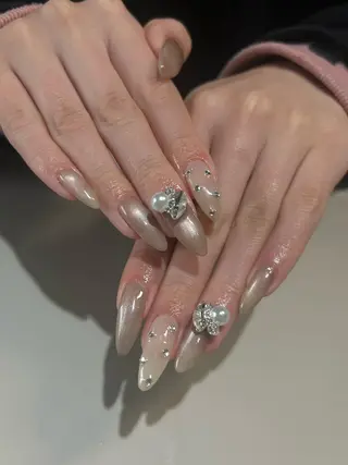 ネイル OAK eyelash&nail 新潟所属・森山 ミチカのネイルデザイン