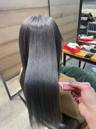 ロング youres hair 髪質改善トリートメント&ヘッドスパ  新宿三丁目店【ユアーズヘア】所属・🦋透明感カラー 👑NODOKA🦋のヘアスタイル