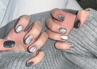 ネイル Rainrain💧 パーツ豊富、やり放題のネイルデザイン