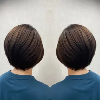 ショート カラー tocca 💜石田愛結💜のヘアスタイル