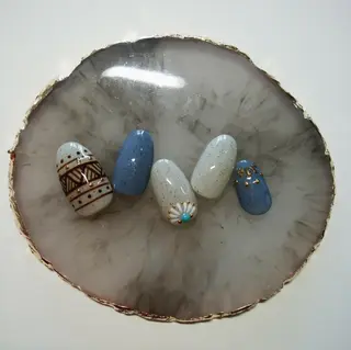 ネイル リラクゼーション＆ネイル仙殊~センジュ~所属・senju 　のネイルデザイン