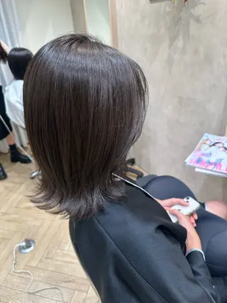 セミロング カラー L.O.G SHIBUYA所属・モデル募集 🟡SUMIKAのヘアスタイル