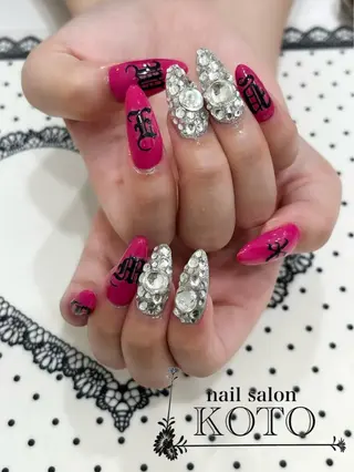 ネイル Risa ネイルサロンKOTOのネイルデザイン