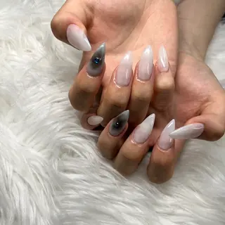 ネイル tener 🩷yua🩷のネイルデザイン