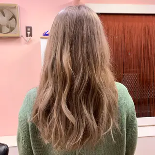 ロング カラー ツバサ 髪質改善のヘアスタイル