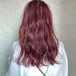 セミロング カラー ヘアアレンジ nable.所属・栗林 実莉のネイルデザイン