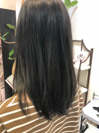 セミロング GLROW haruhiのヘアスタイル