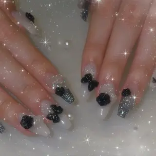 ネイル LUANA所属・LUANA ジュリのネイルデザイン