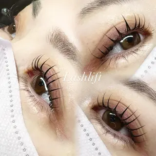 マツエク・マツパ れいな仙台マツパ🩵 LionHeart”のマツエク・マツパデザイン