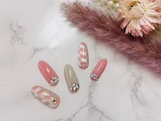 ネイル SINCERELY シンシアリー🌈のネイルデザイン