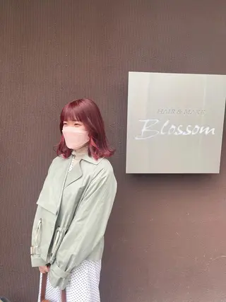 ミディアム カラー 唐澤 千尋のヘアスタイル