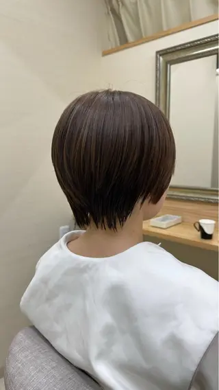 ショート カラー 難波 千夏のヘアスタイル