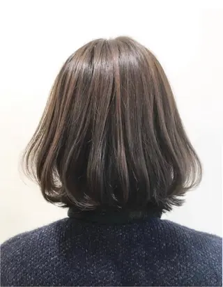ミディアム mio .mu-se 藤ヶ丘のヘアスタイル