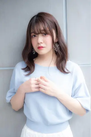 セミロング カラー ヘアアレンジ たなか ちあきのヘアスタイル